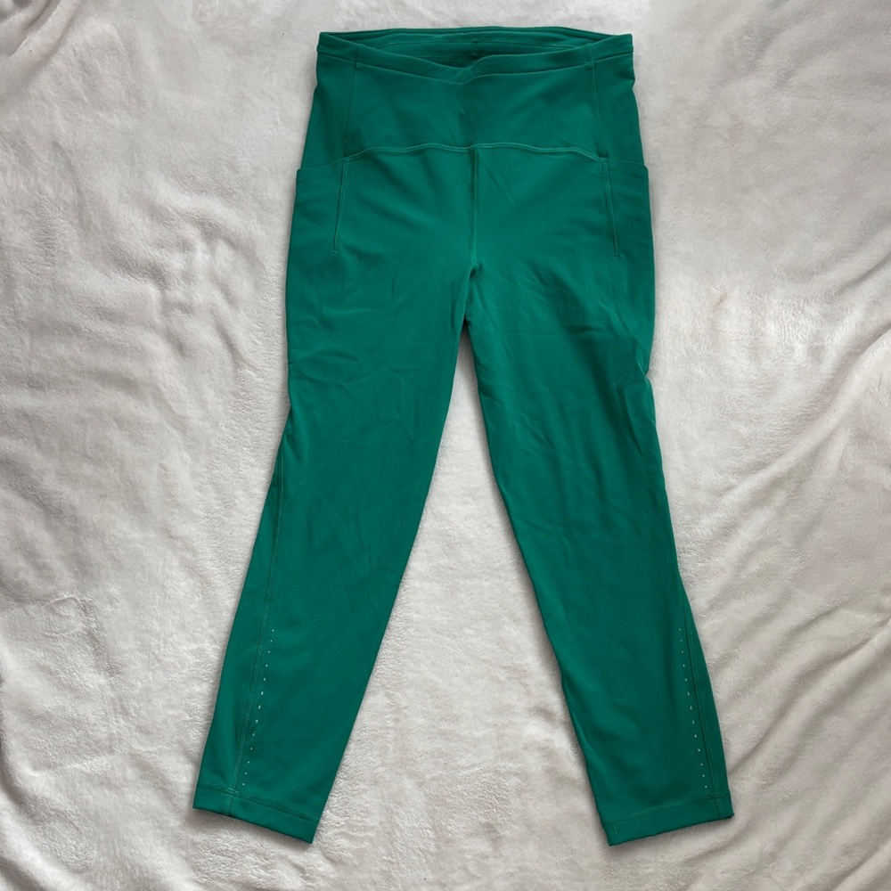 Lululemon Athletica Swift Speed Crop Leggings - Size 6